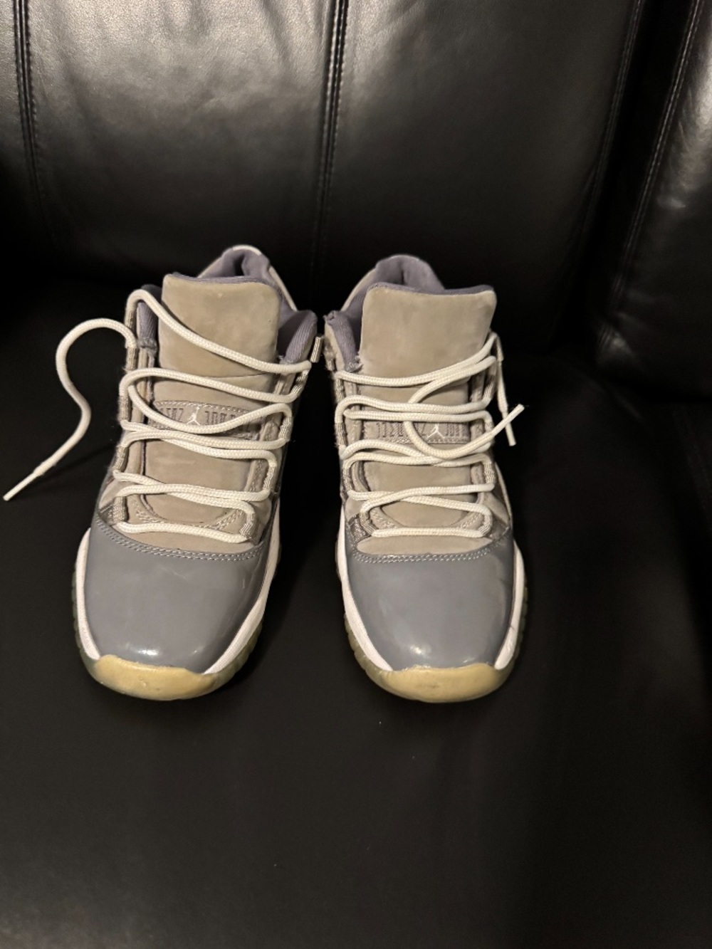 Jordan Men's Retro High Top Sneakers in Light Grey and Pale Blue